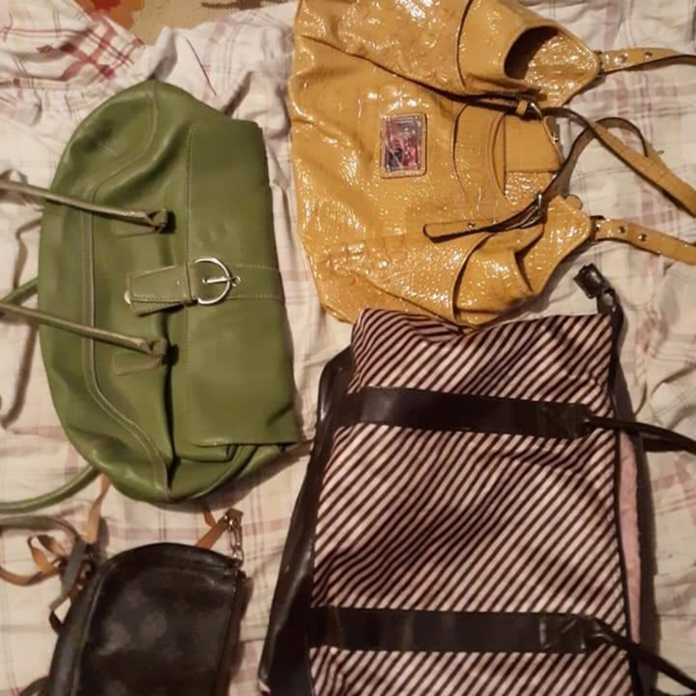Purses - Picture 3 of 5